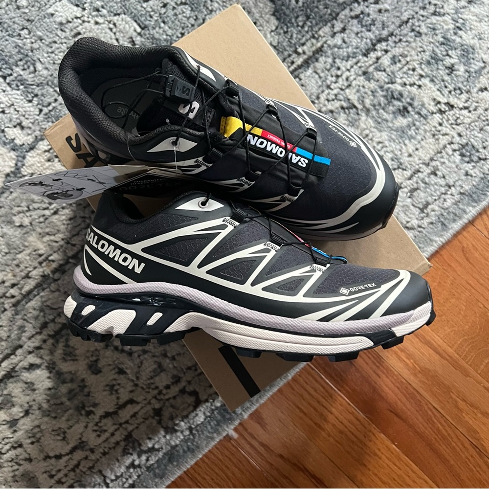 Brand new•Latest release•Salomon Goretex XT6 phantom/hushed violet M6.5/W7.5
